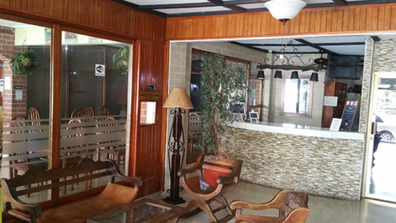 Hotel Rex Chitré Extérieur photo