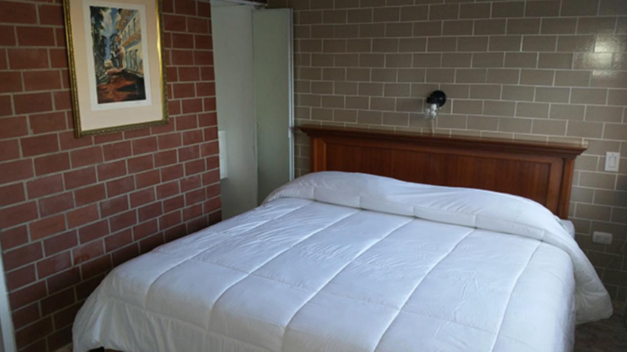 Hotel Rex Chitré Extérieur photo